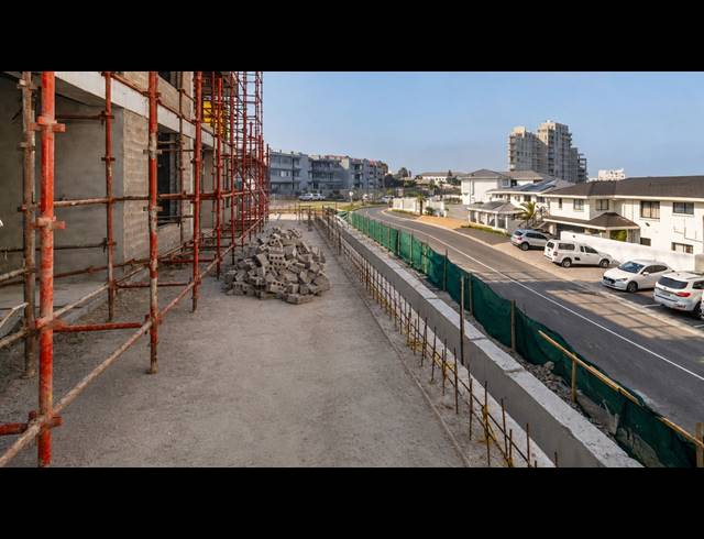 2 BEDROOM APARTMENT FOR SALE IN BEACHFRONT